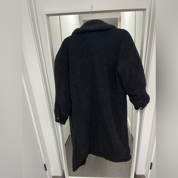 BooHoo Black Longline Borg Shacket - Picture 2 of 2